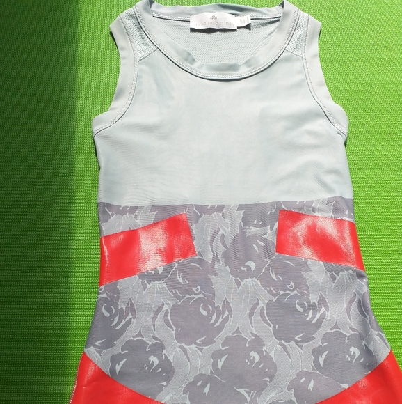 NWOT Stella McCartney x Addidas Run Techfit top - Picture 3 of 3